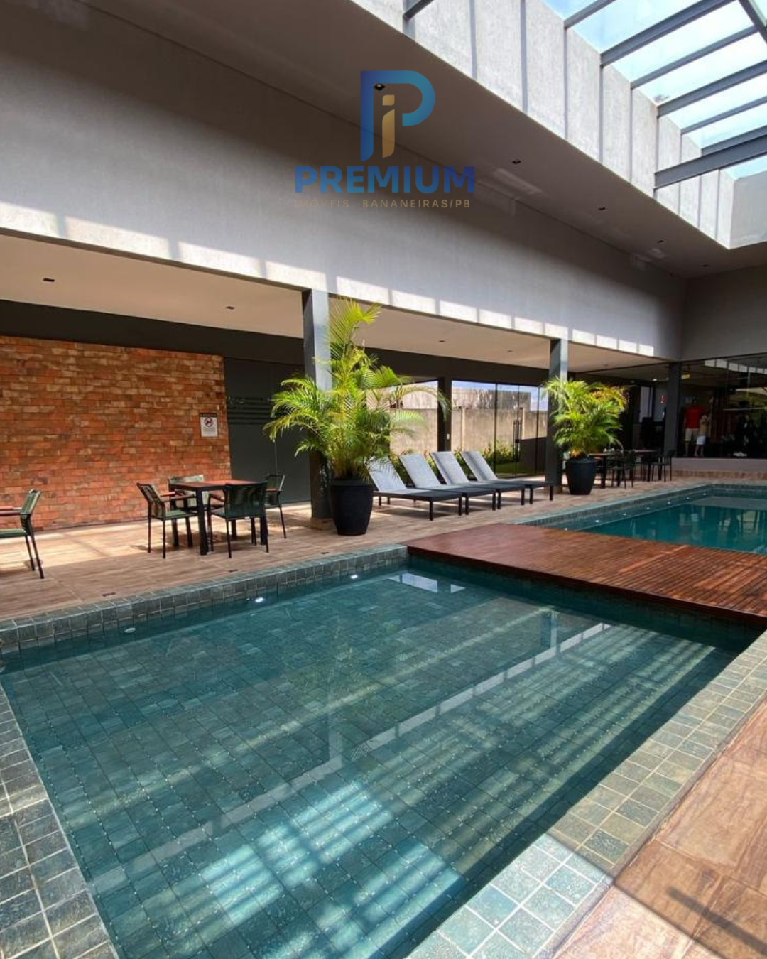 CASA - CONDOMÍNIO VILLAS DE BANANEIRAS