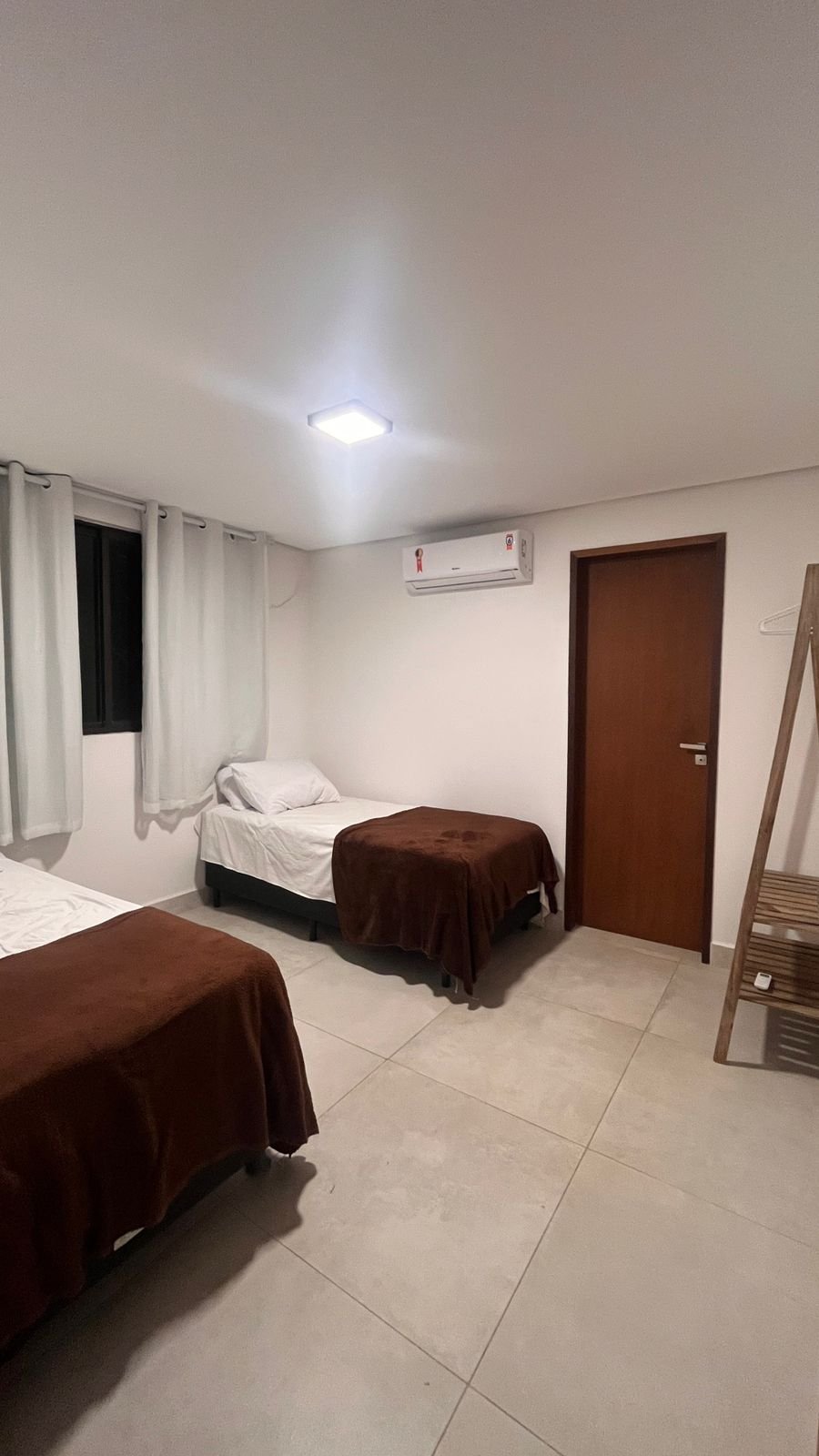CASA - CONDOMÍNIO VILLAS DE BANANEIRAS