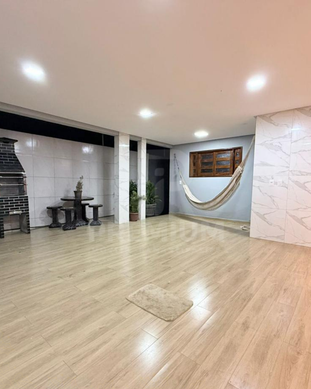 CASA - BAIRRO JARDINS, SOLÂNEA