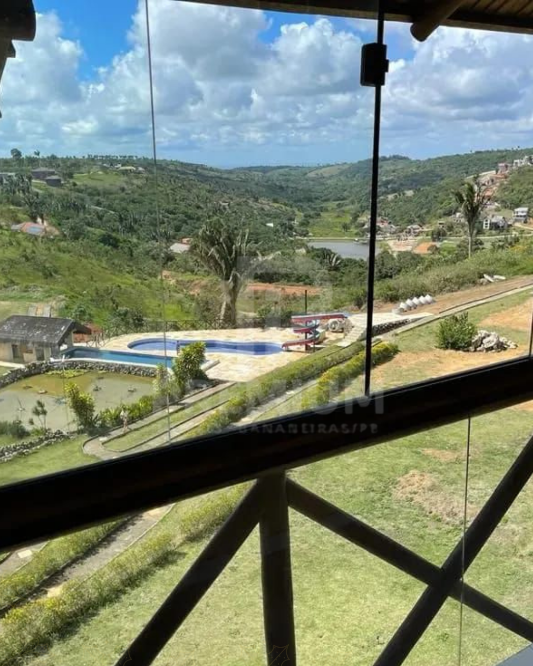 FLAT - CONDOMÍNIO SONHOS DA SERRA/BANANEIRAS