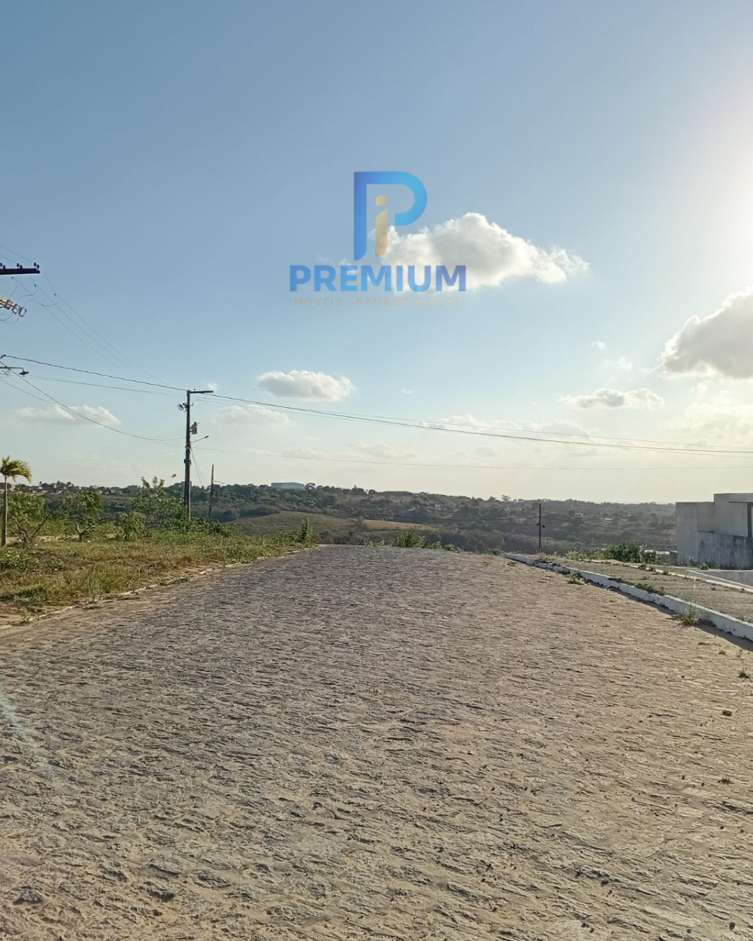 TERRENO URBANO – ZONA CENTRAL DE SOLANEA/PB